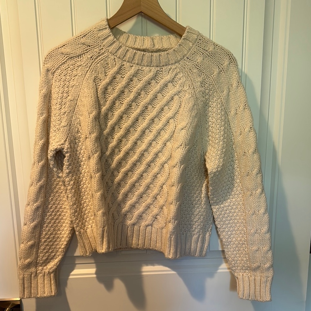 American Eagle Cream Crew Neck Sweater with Chunky Knit